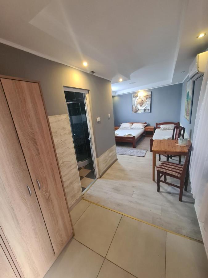 Rooms " Simke " II 苏博蒂察 外观 照片