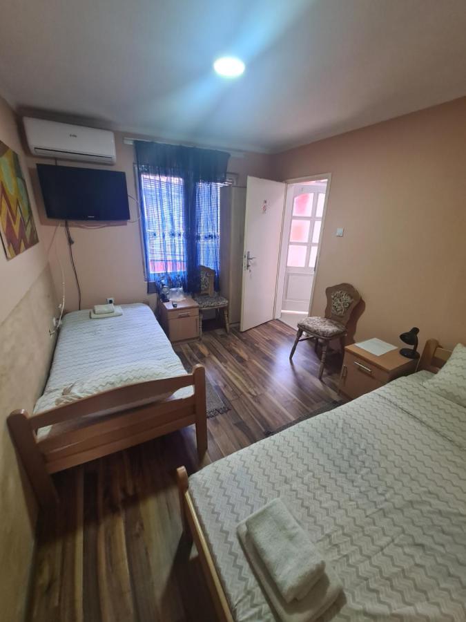 Rooms " Simke " II 苏博蒂察 外观 照片